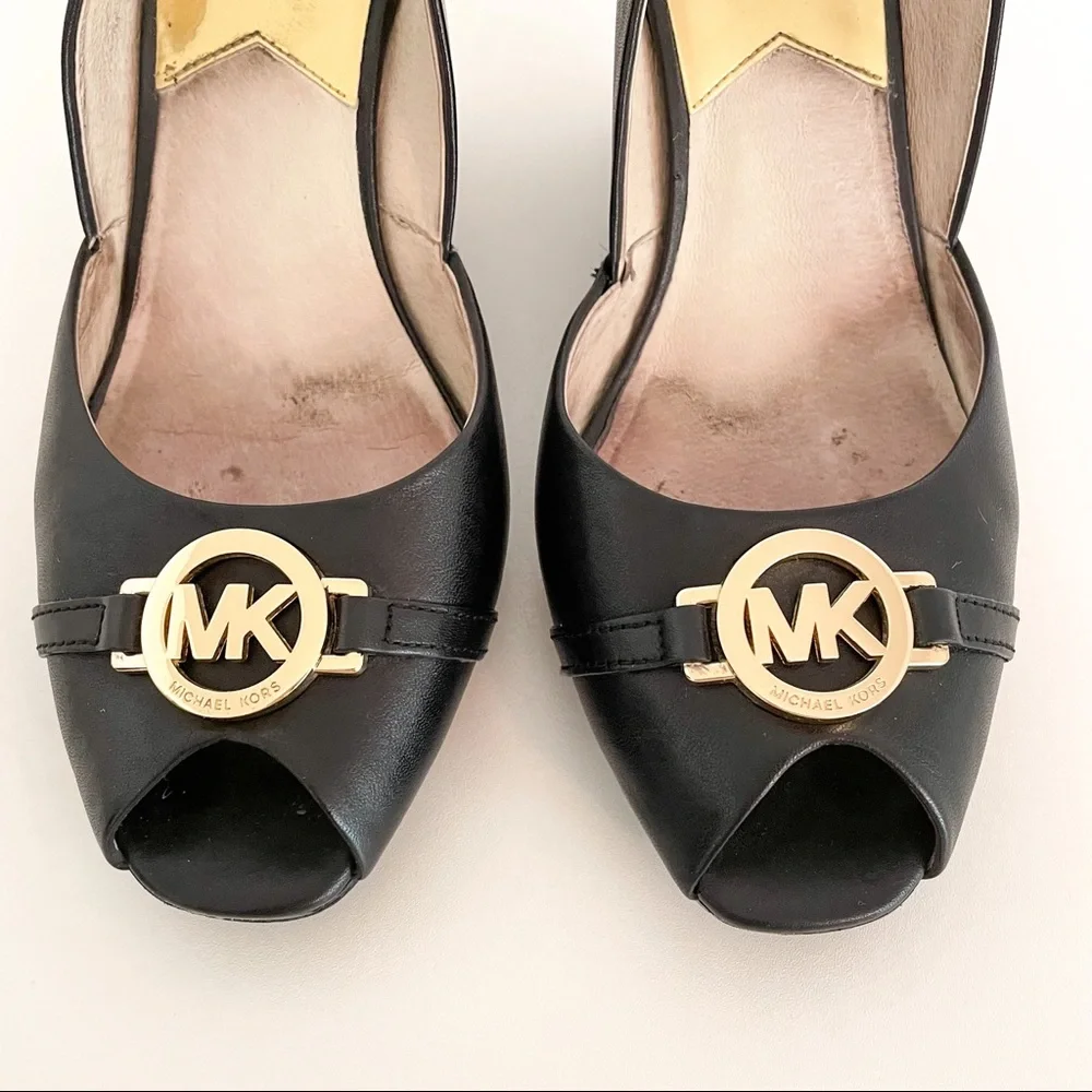 Michael Kors elegant michael
